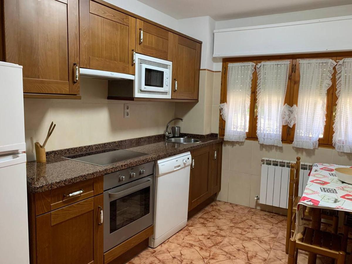 Appartamento Apartamento Rural Lago Ercina Onís Esterno foto